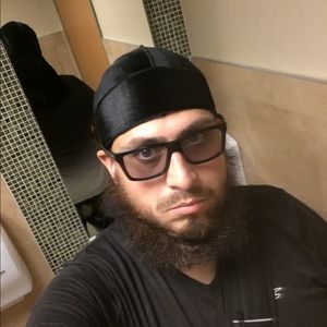 Meet your Posher, Robert